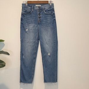Whetherly Distressed Women’s Cropped Ankle Jeans. Stretchy. Button fly. 27/4.